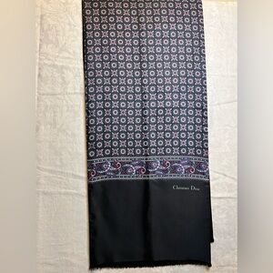 Christian Dior Scarf 100% silk front, 100% wool back